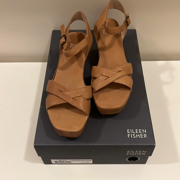 Eileen Fisher Platform Sandals - Picture 7 of 7